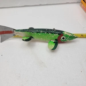 VINTAGE Hand Carved Wooden Fish Decoy Spear Fishing - Picture 1 of 8