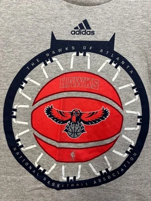 Camiseta deportiva gris jaspeado manga corta XL de los Atlanta Hawks para hombre con gráfico Foto 1 de 4