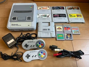 Consola Nintendo Super Famicom y 11 juegos y SuperGameboy 1126 - Imagen 1 de 21