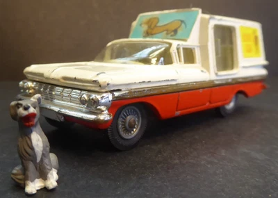 Vintage Corgi Toys #486 Chevrolet Impala Kennel Club - Image 1 of 4