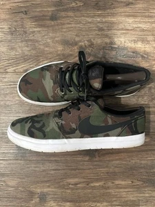 Nike SB Herren 11 Portmore II Ultralight Green Camo Dunks 880271004 - Bild 1 von 12