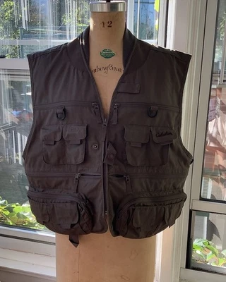 Cabelas Outdoor Gear Khaki Fly Fishing Vest Hunting Zip Pockets Reg XL - Image 1 of 4