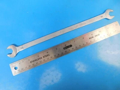 USED, MAC TOOLS " 1/2 X 9/16 IN. " THIN / LOW TORQUE  WRENCH, PART #TR1618 - Image 1 of 4