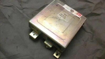 87 88 89 COLT ENGINE ECM 8663 Foto 1 de 3