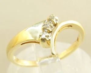 Beautiful Vintage MCM 10 K Yellow Gold 3 Diamond Bypass Modernist Sz 4.5 Ring - Picture 1 of 22