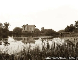 Alte Mühle am Bahnhof, Green Lake Village, Wisconsin - historischer Fotodruck - Bild 1 von 1