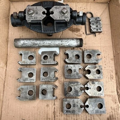 Vintage Armstrong Pipe Threader, Tap & Die Tool Lot - Bridgeport CT - Image 1 of 4