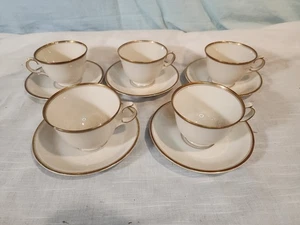 ARABIA FINLAND Suomi Coffee Cups/Saucers, Set of 5, Gold Rim, NICE! - Picture 1 of 19