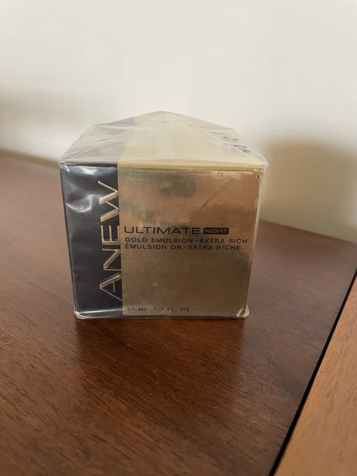 Emulsión dorada crema de noche Avon Anew Ultimate 1,7 oz Foto 1 de 1