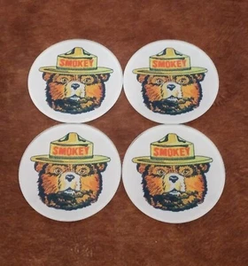 4" HARTGLAS UNTERSETZER (4ER SET) SMOKEY BEAR LIMITIERTES ANGEBOT! - Bild 1 von 1