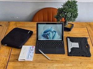 Microsoft Surface Go 4415Y 64GB +128GB SD, WIN 11, 4GB RAM + PEN, BAG, AMOR CASE - Afbeelding 1 van 16