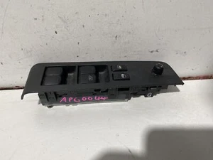 Nissan X-TRAIL Master Window Switch T31 09/2007-12/2013 - Picture 1 of 9