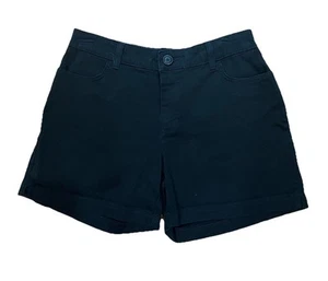 Lee Women's Natural Fit Just Below the Waist Shorts Size 6M - Picture 1 of 2