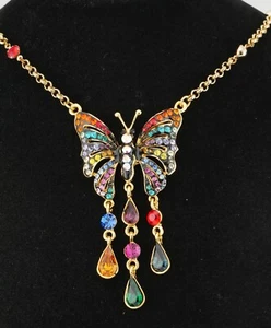 Beautiful Butler & Wilson Butterfly Pendant Necklace MIB - Picture 1 of 2