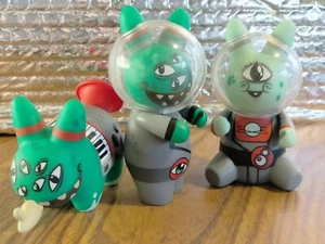 Shnorp And The Flogillates (SET OF 3) Band Camp 3000 Labbits Kozik Kidrobot NIB - Picture 1 of 10