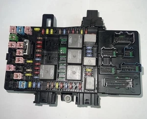 Ford F-150 2007-2008 cabina caja de fusibles distribución de energía 7L3T-14A067-BA - Imagen 1 de 3