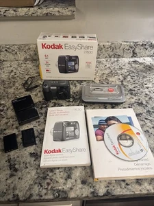 Kodak Digital Camera EasyShare DX7630 6.1MP - and Dock 6000 Vintage Works - Picture 1 of 7