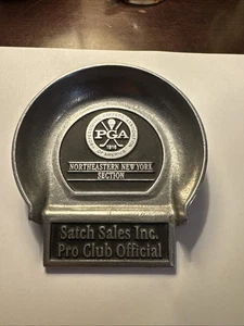 Posavasos/putter de peltre PGA en práctica de puerta  - Imagen 1 de 2