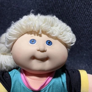 cabbage patch kids doll - Picture 1 of 11
