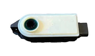 Genuine OEM | Front Grille Active Aero Shutters for Buick Cadillac Chevrolet GMC - Imagem 1 de 3