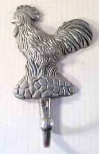 Vintage Cast Metal Rooster Wall Hook. Medium Duty.  6.75" x 4" X 12" - Picture 1 of 11