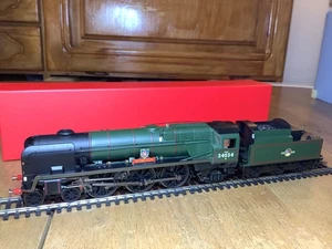 Hornby BR 4-6-2 Rebuilt West Country Class Loco 34034 Honiton with TTS Sound - Picture 1 of 6