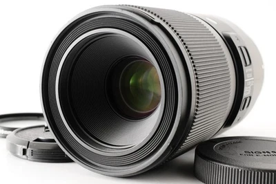 Sigma 70mm f/2.8 DG Macro Art Lens For Sony E-Mount【MINT】From JAPAN #192 - Image 1 of 4