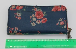 Cath Kidston Coated Long Purse Wallet Navy with Floral Card Coins Notes Zipper - Picture 1 of 13