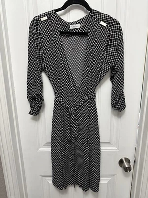 Calvin Klein Black-White Geometric Wrap Style Dress Sz 14 Stretch Long Sleeve - Image 1 of 4