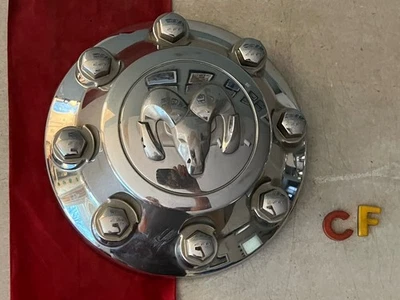 #CF 1) 2014-17 RAM DODGE tapacubos central 2500 3500 cromo 04726279aa o4726279aa Foto 1 de 4