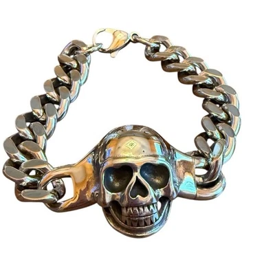 Brazalete colgante Adornia blanco enchapado en rodio de acero inoxidable cadena calavera Foto 1 de 3