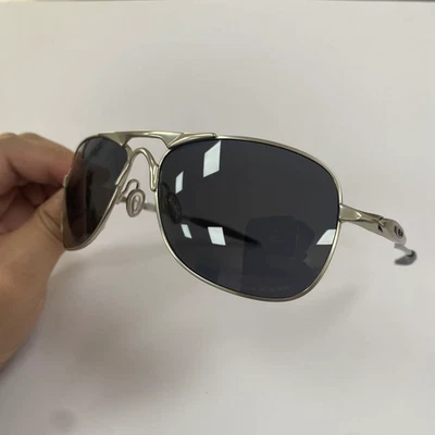 Gafas de sol Oakley Crosshair 0OO4060 Pilot polarizadas marco astillado lentes negras Foto 1 de 4