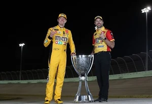 Kyle Busch 2019 NASCAR Cup Champion 13x19 Poster Gloss Photo Print Adam Stevens - Picture 1 of 1
