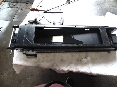 Gator MotorGuide Mount Trolling Motor Mount 5" W 24 1/4" L - Image 1 of 4