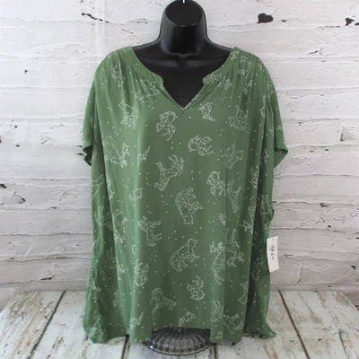 Blusa Style & Co Plus Feminina 3X (22/24W) Estampa Celestial Decote V Verde Branca - Imagem 1 de 4