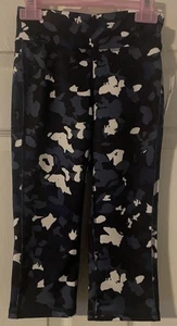 OLD NAVY Elevate Leggings Crop Blue Print Girls Size S (6-7) NWT - Picture 1 of 4
