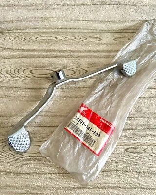 PALANCA DE PEDAL DE CAMBIO DE MARCHAS CROMADA NOS 24701-141-650 PARA HONDA C50 C70 C90 OTROS Foto 1 de 3