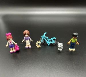 Lego Friends Minifigures Lot of 3 Figures W/ Pets & Accessories High School Lego - Picture 1 of 7