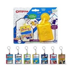 HASBRO GAMING KEYCHAIN GAMES MINI TRAVEL GAMES MONOPOLY/CONNECT 4/CLUEDO - Picture 1 of 1
