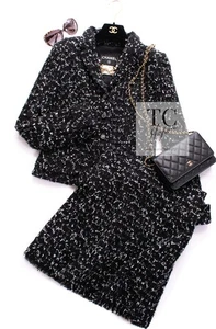CHANEL - Picture 1 of 1
