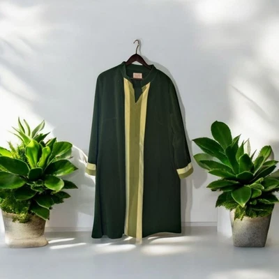 VINTAGE Vanity Fair Robe Womens 44 XL Green Zip Front Velour Housecoat 70s - Image 1 of 4