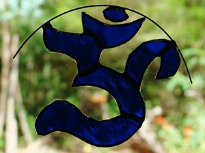 BLUE OM TIBET BUDDHIST PRAYER SYMBOL Stained Glass Cultural Artisan SUNCATCHER - Picture 1 of 12