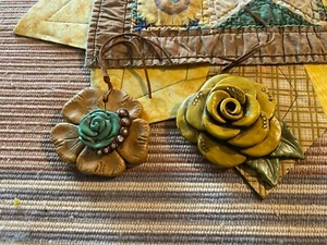 2 Yellow Flower Pendant  Round Wooden or can be used as decoration pre-owned - Picture 1 of 21