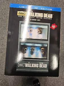 Limited Edition The Walking Dead Complete Third Season NEW & SEALED - Picture 1 of 2