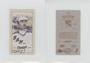 2009-10 Upper Deck Champ's Mini Red Back Wayne Gretzky #266 HOF