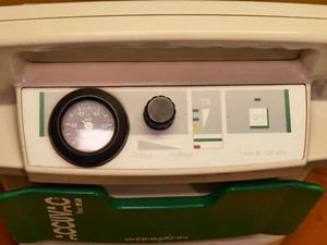 Weinmann Accuvac Basic Aspirator Suction Pump Year 2000 - Picture 1 of 10
