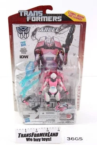 Arcee Thrilling 30 Sealed MISB MOSC Deluxe Generations Transformers - Picture 1 of 3