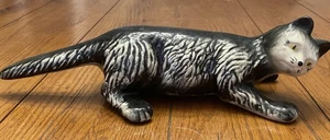 Excellent Vintage MCM 14" Black & White Ceramic Wall Climber Cat Kitten - Picture 1 of 10