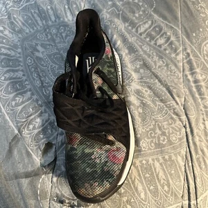Nike Kyrie 1 Low top black. Left sneaker only - Picture 1 of 6