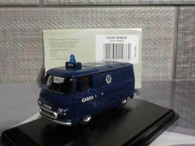 Model Van - Commer PB - Garda, 1/76 New Police Van  76PB006 - Image 1 of 4